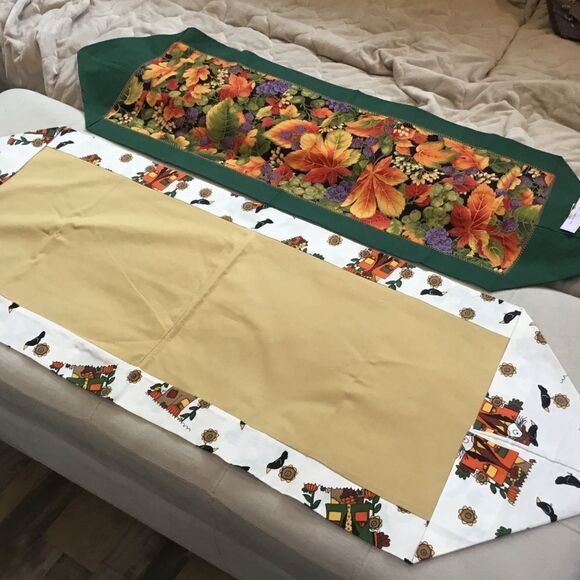 NWT Hand Crafted Set of 2 Fall Runners - Picture 4 of 9